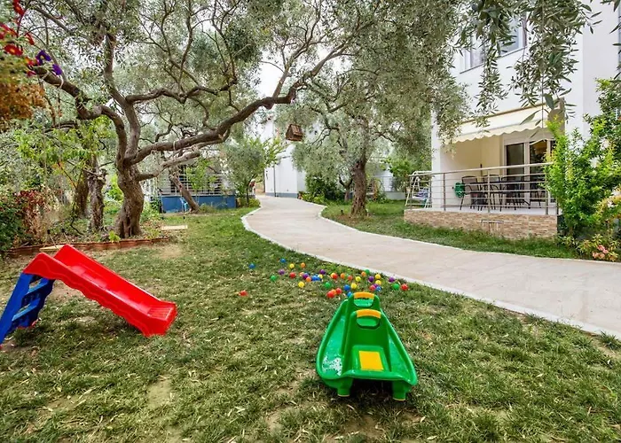 Koula 2-tomi 公寓 波托什