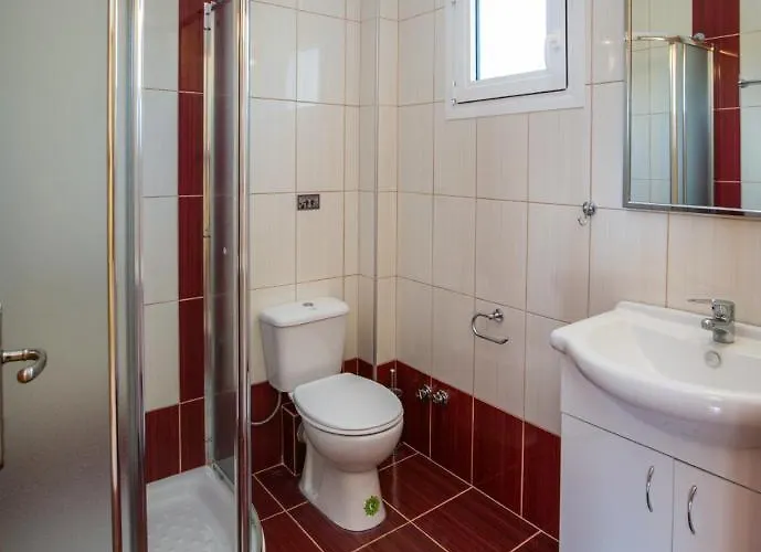 Διαμέρισμα Koula 2-tomi Ποτός